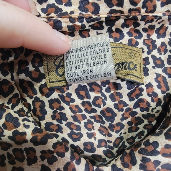100% Silk Leopard Print Button Down Shirt by Cote de France - Large - Pockets - Picture 9 of 9